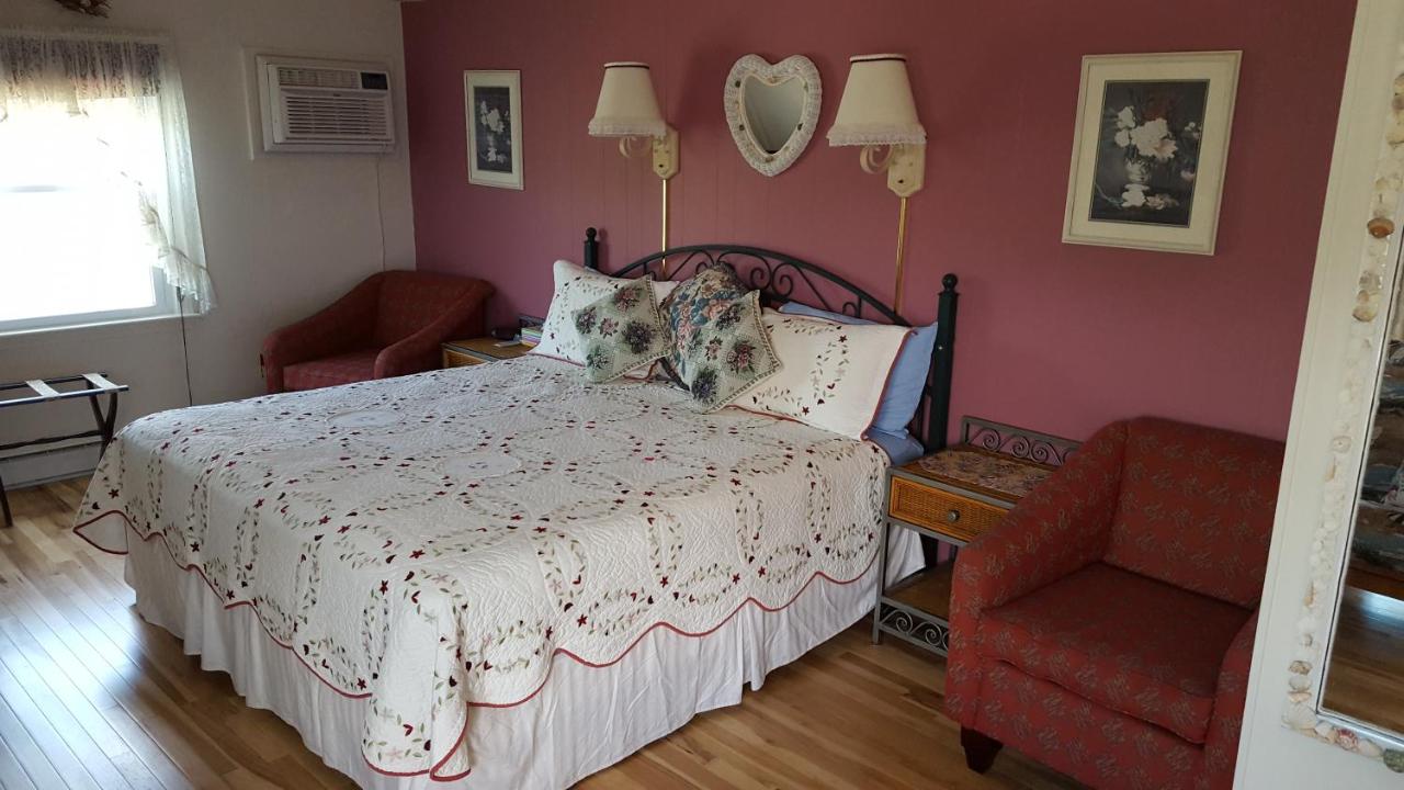 King Room with Balcony