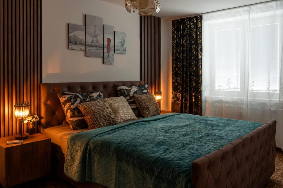 Bus Station Suit - Bed and Breakfast Bratislava