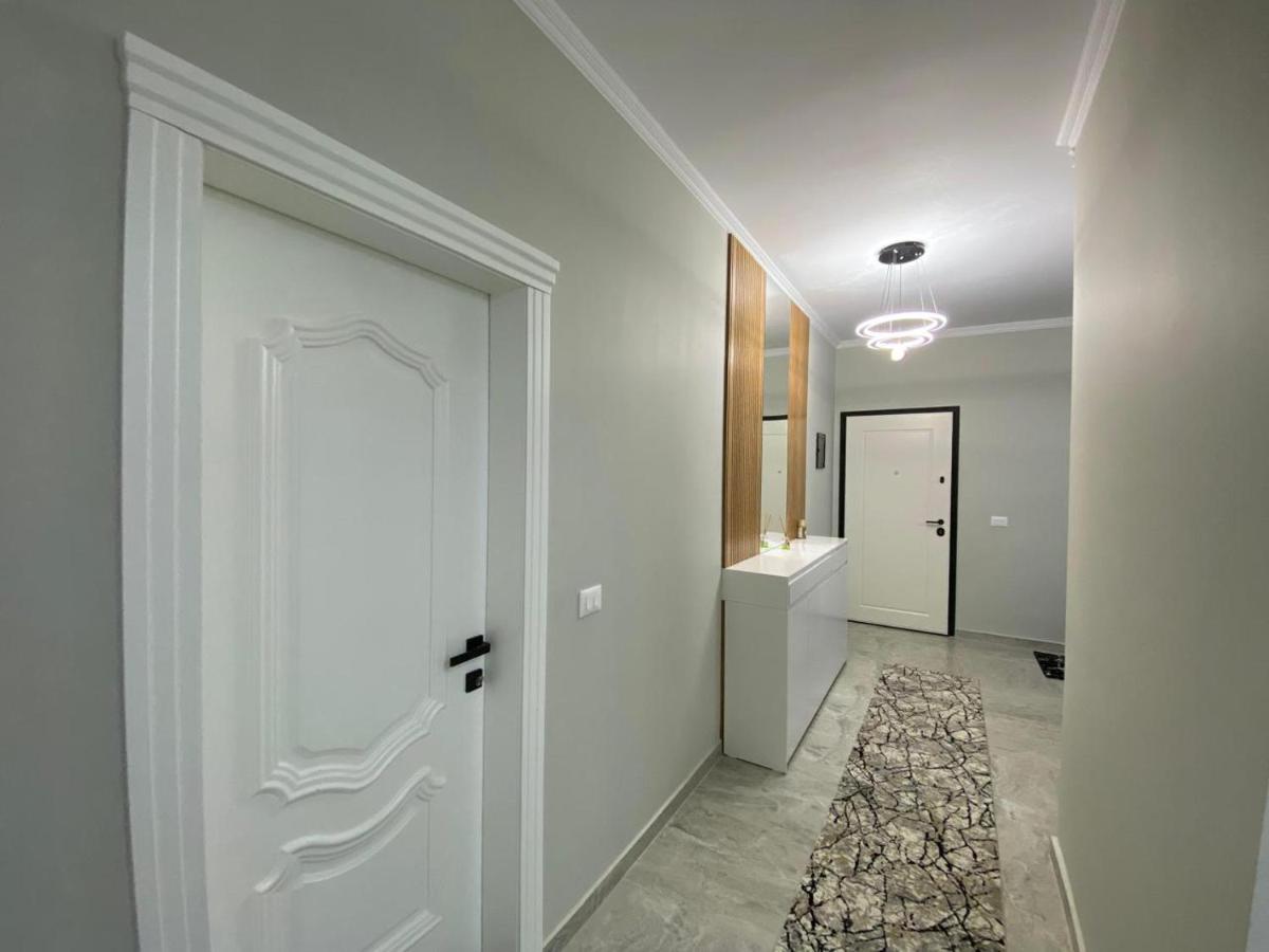 Emiljos 1 - B&B Fier