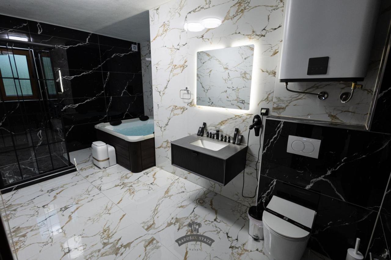 Raduške staze - B&B