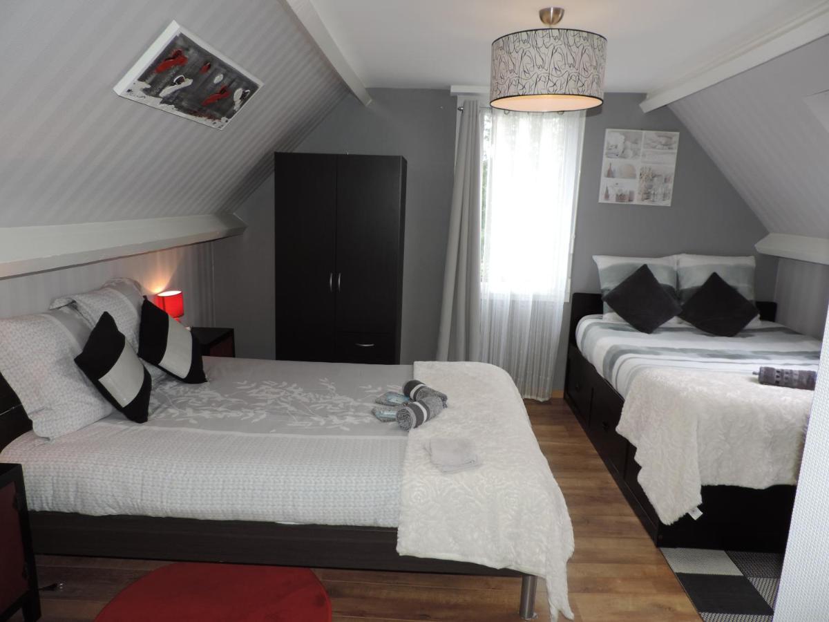 Quadruple Room with Shower