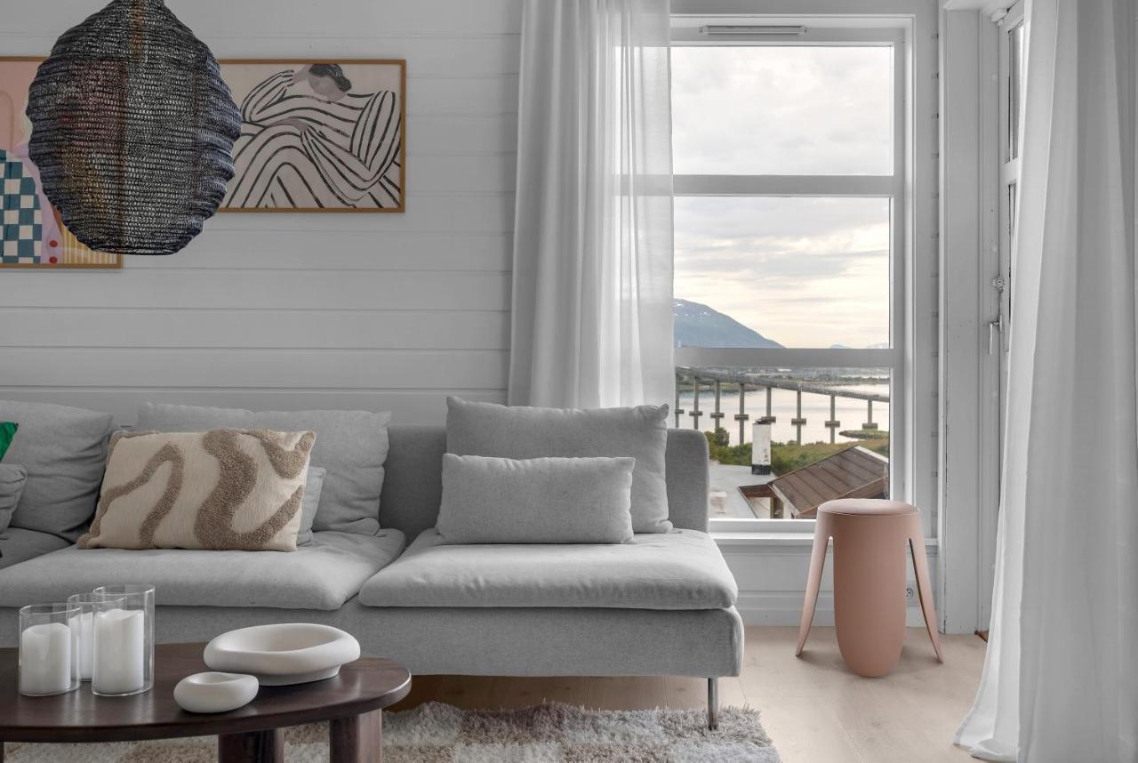Koselig villa ved flyplass, buss og natur - B&B Tromsø