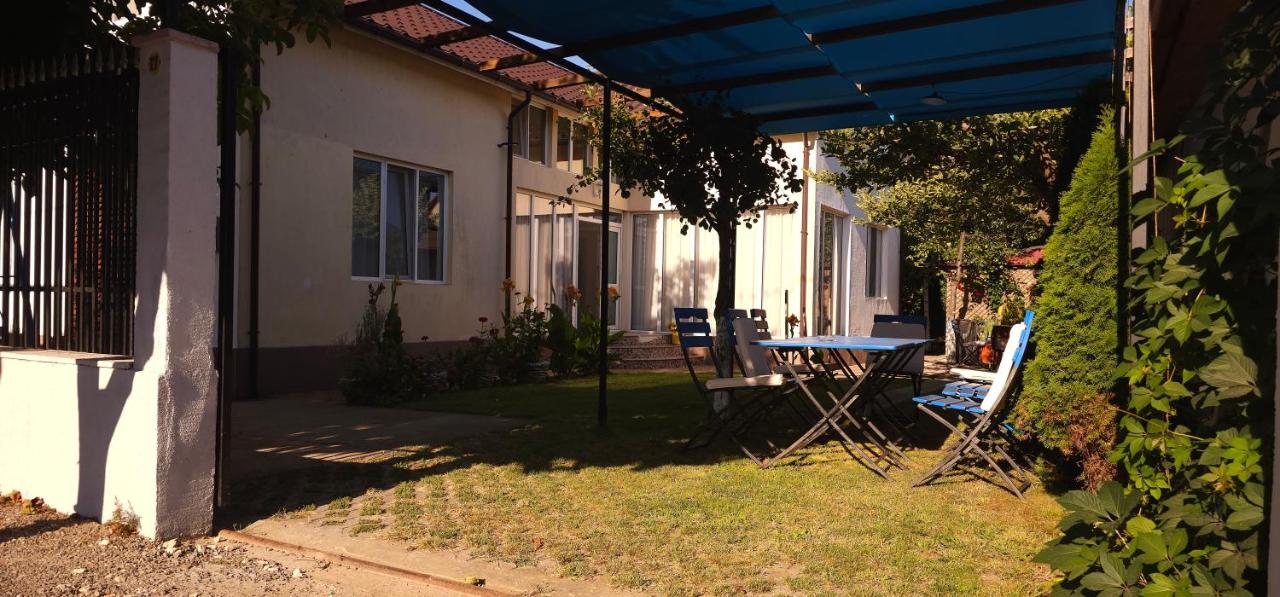 Casa Olga - Bed and Breakfast 2 Mai