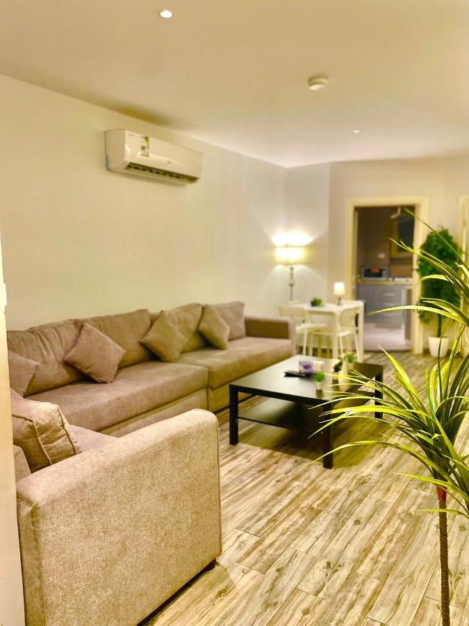 شقة ثلاث غرف - Chambres d’hôtes Aş Şafā