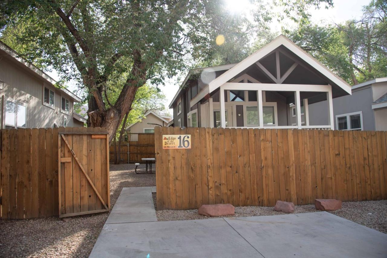 Moab Rim Cabin #16 - B&B Moab