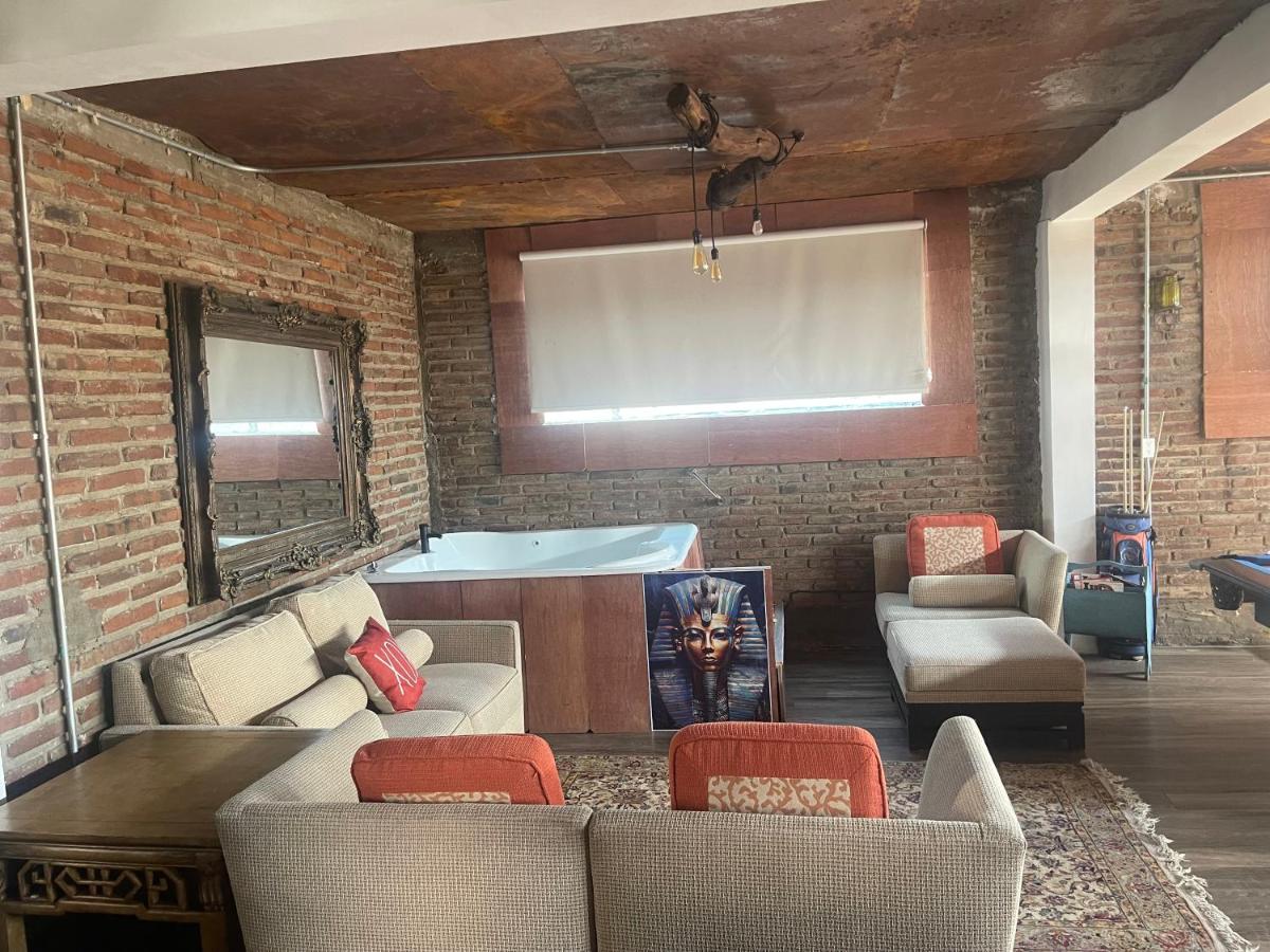 Award winning Loft DT JAKUZZI - B&B Tijuana