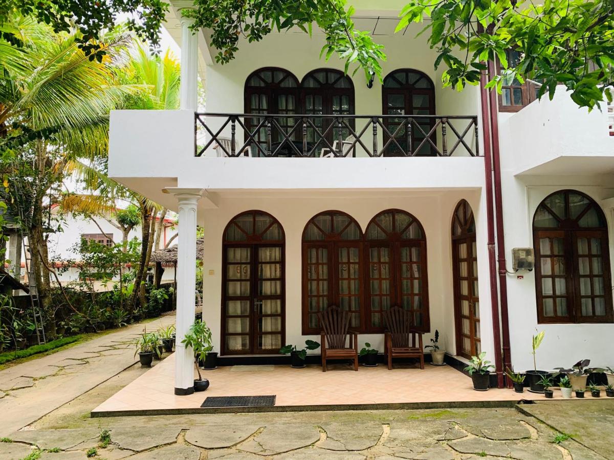 Mango Villa - Chambres d’hôtes Matara