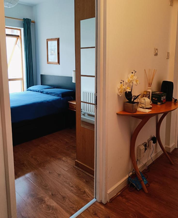 Double Room with Private External Bathroom