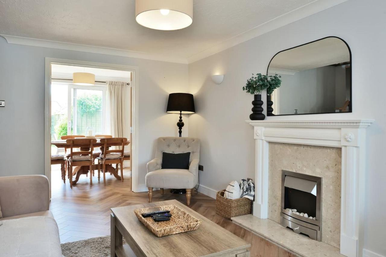 15 Mins Walk To City Park 3 Carsgardenshopspub - B&B Hereford