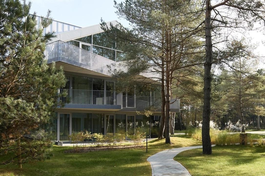 Pinehouse Escape top floor apartment - Chambres d’hôtes Palanga