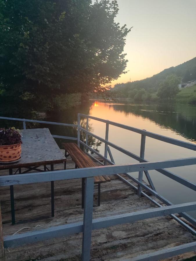 Uma - B&B Bihać