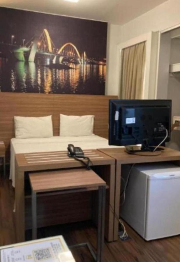 S4 HOTEL AGUAS CLARAS TorresReis2 - B&B Brasília