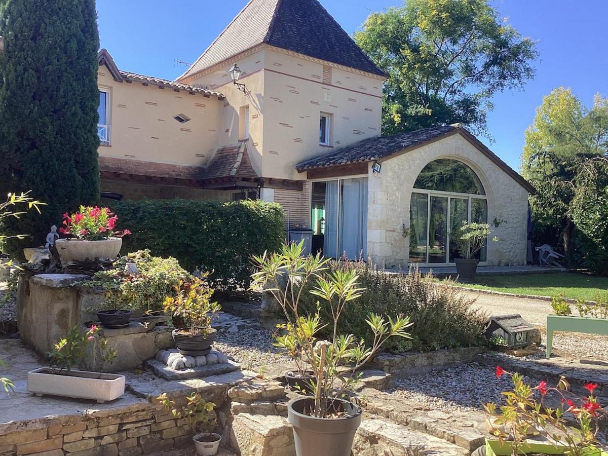 Gîte Le Bois de Montpouillan - B&B