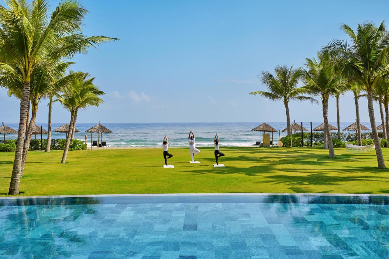 Royal Beachfront Villas & Spa Danang - B&B Điện Bàn