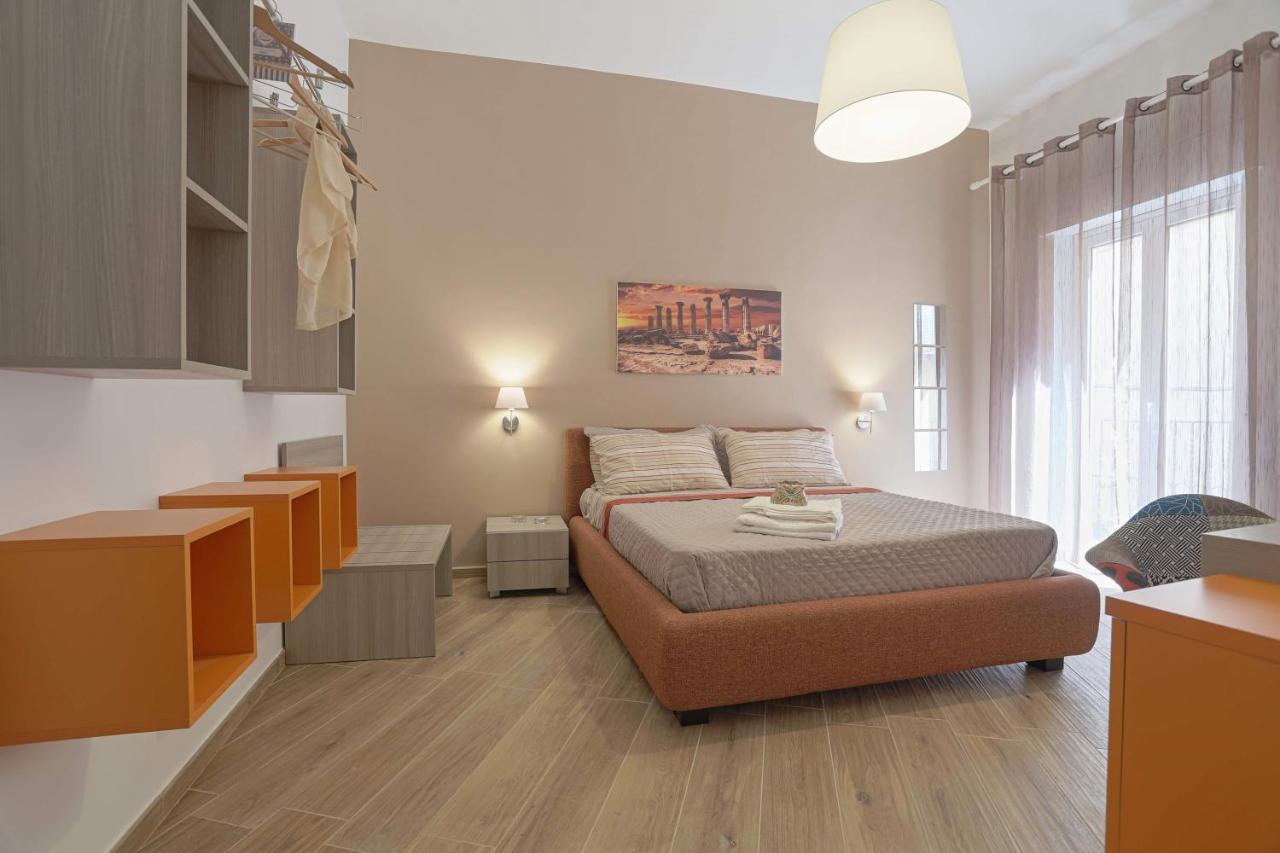 Dreibettzimmer mit Balkon