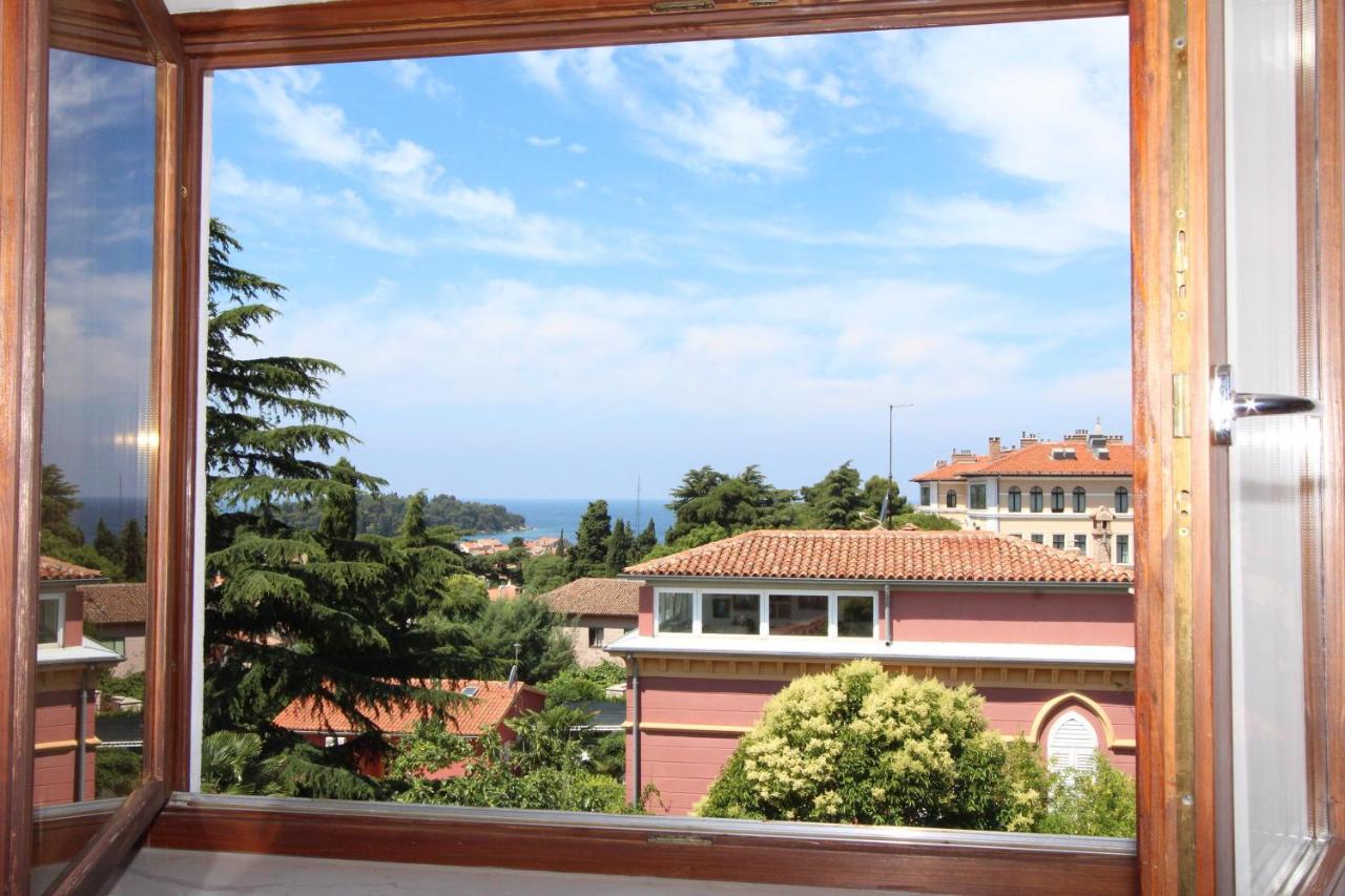 One-Bedroom Apartment with Balcony and Sea View