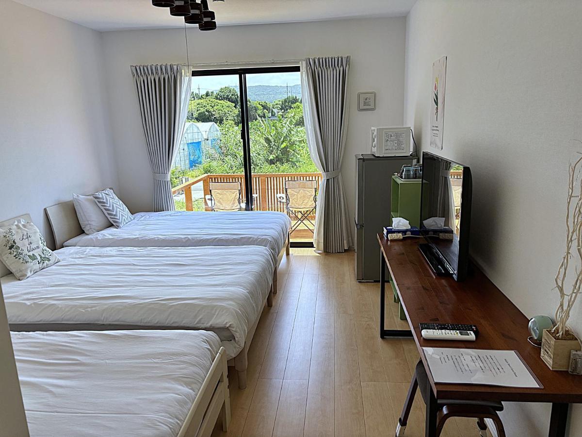 Triple Room with Garden View