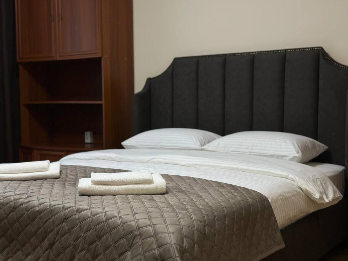 2-к квартира в Черновцах - Ferienwohnung Tschernowitz
