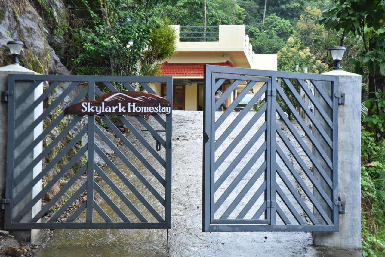 Skylark Homestay Panchalimedu - Chambres d’hôtes Pīrmed