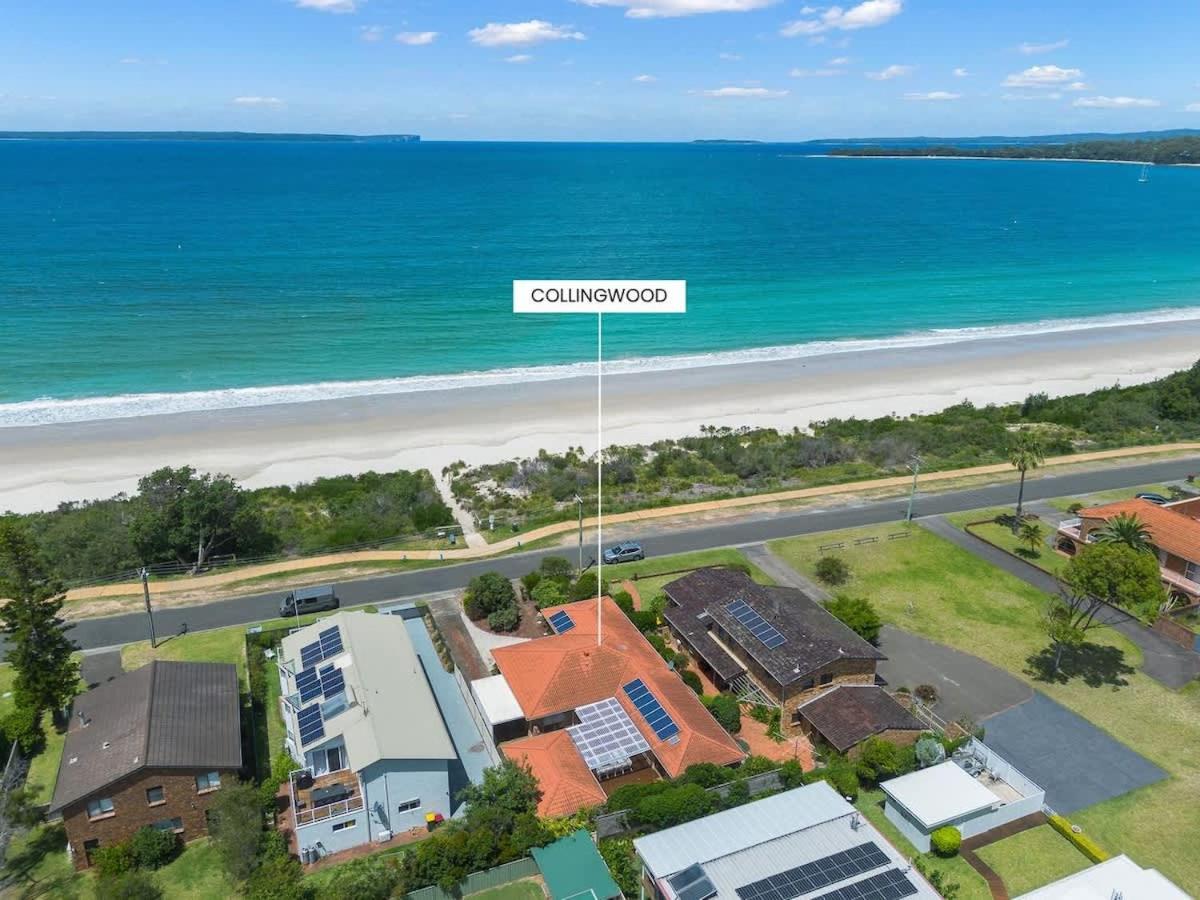 Collingwood - 4BR modern beachfront holiday home - B&B