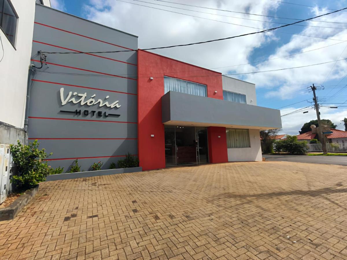 Hotel Vitória - Guaíra - B&B Guaíra
