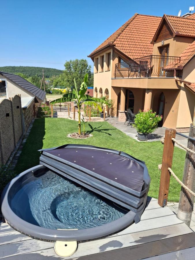 Rosé Apartments - B&B
