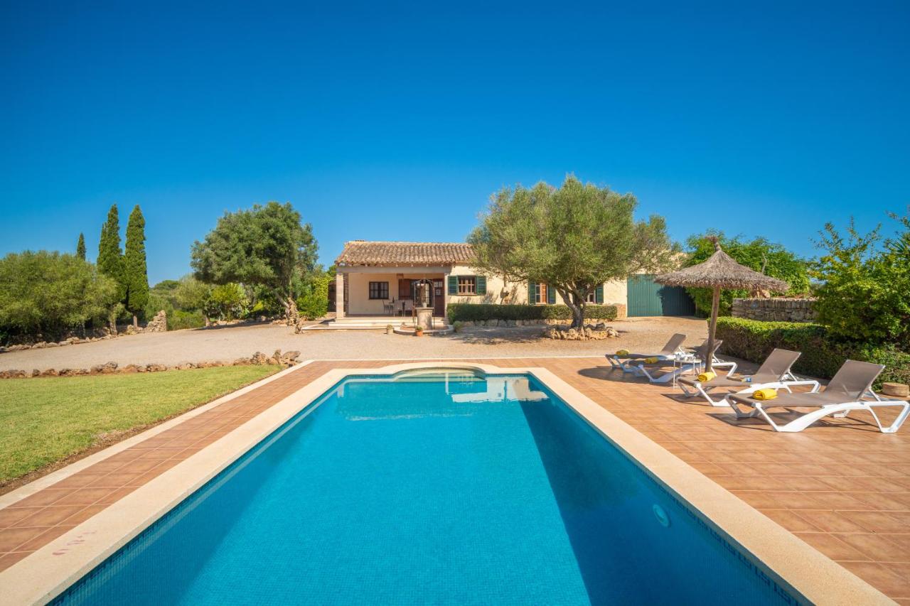 M406 Sa Caseta by Mallorca Villa Selection - B&B Santa Margalida