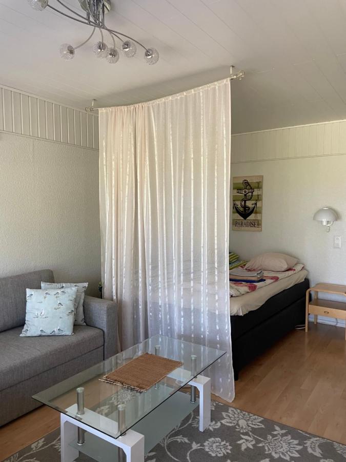 Joutiaisentie H 44 Sunset apartment - Chambres d'hôtes Joutsa
