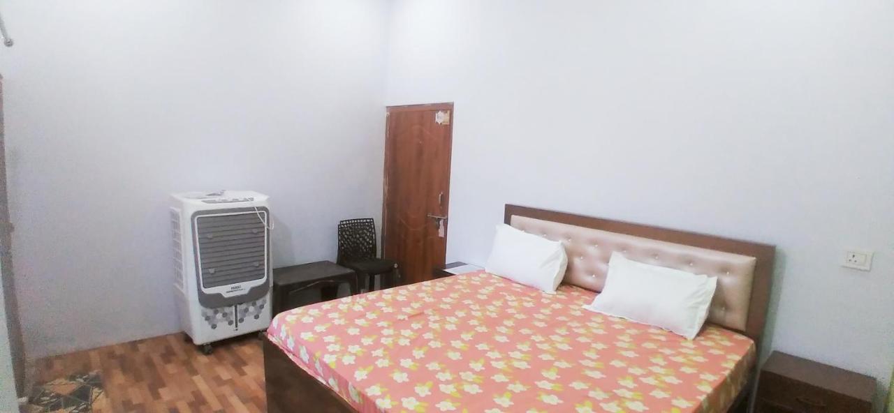 Budget Single Room