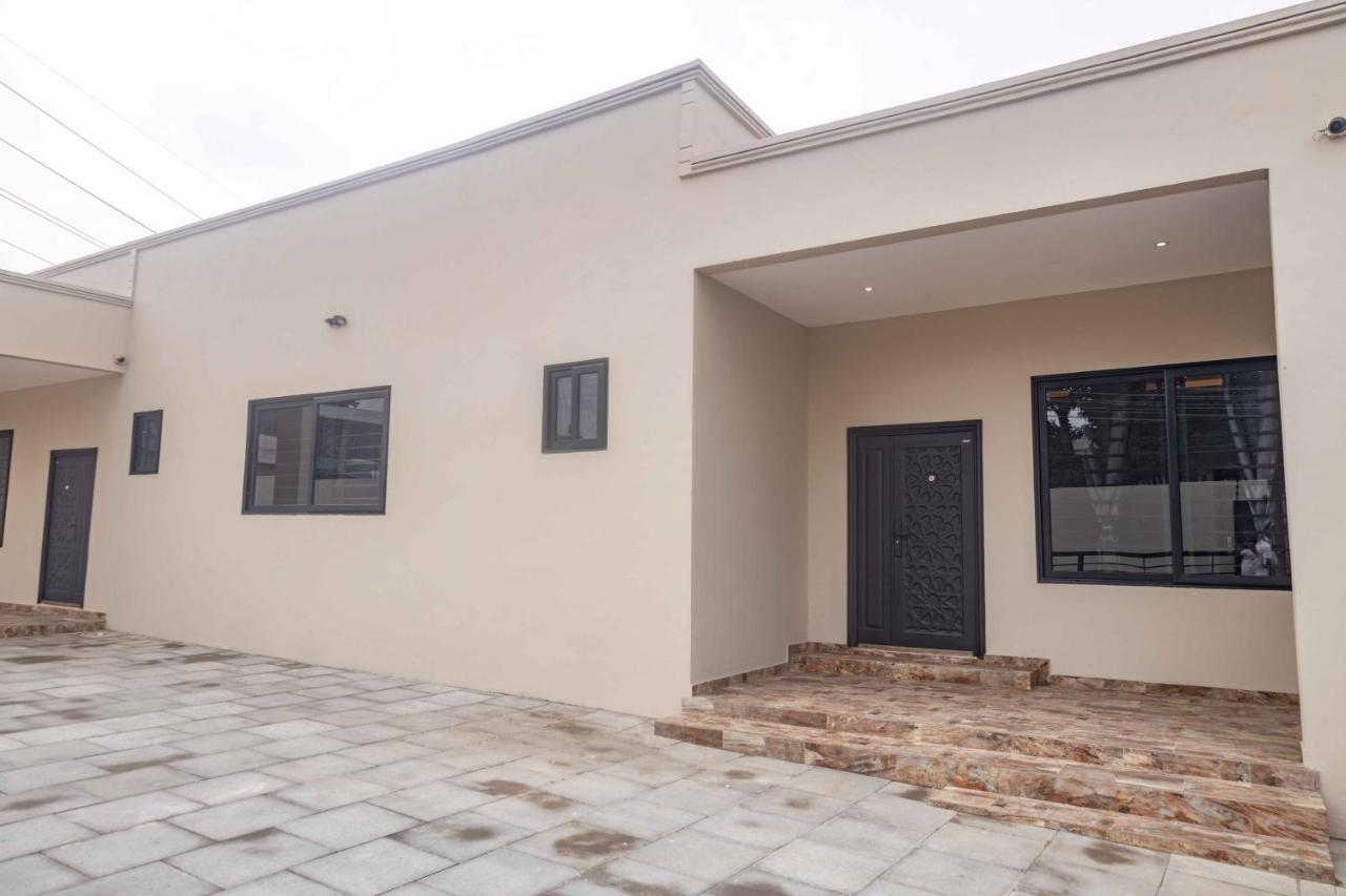 The Sharon Close Apartments - B&B Accra