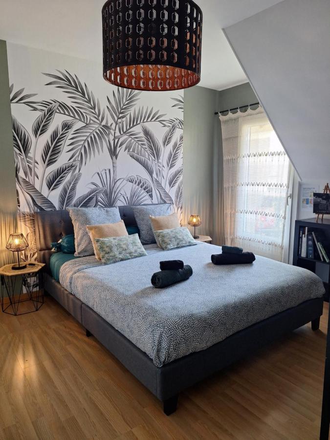 Chambre climatisée au cœur de brive avec téléviseur connecté wifi Netflix - B&B Brive-la-Gaillarde