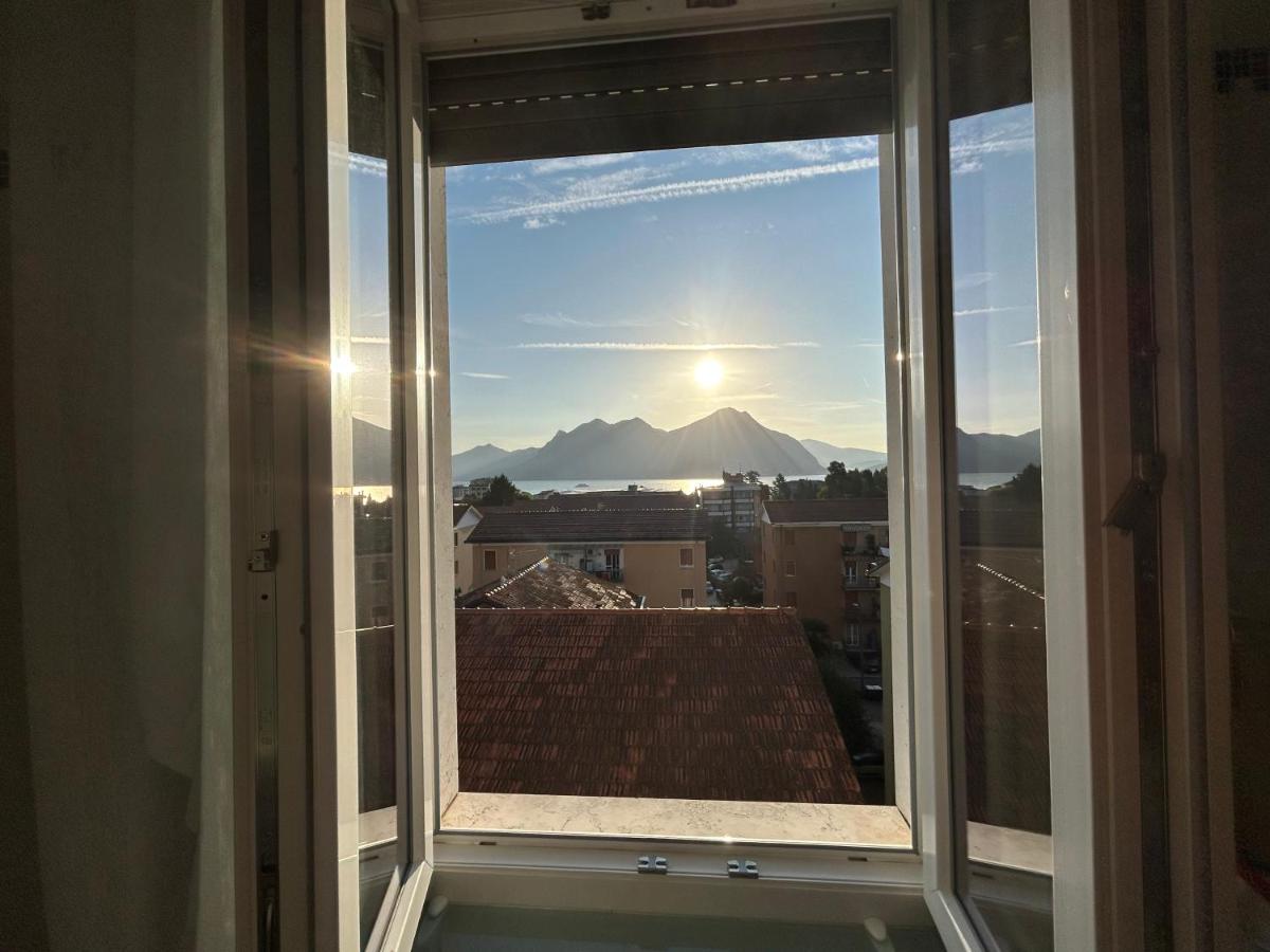 Lakehouse Enjoy - Ferienwohnung Verbania