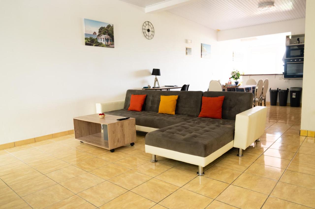 Chachacha Haut de villa vue sur mer et montagne - Ferienwohnung Les Anses-d'Arlet