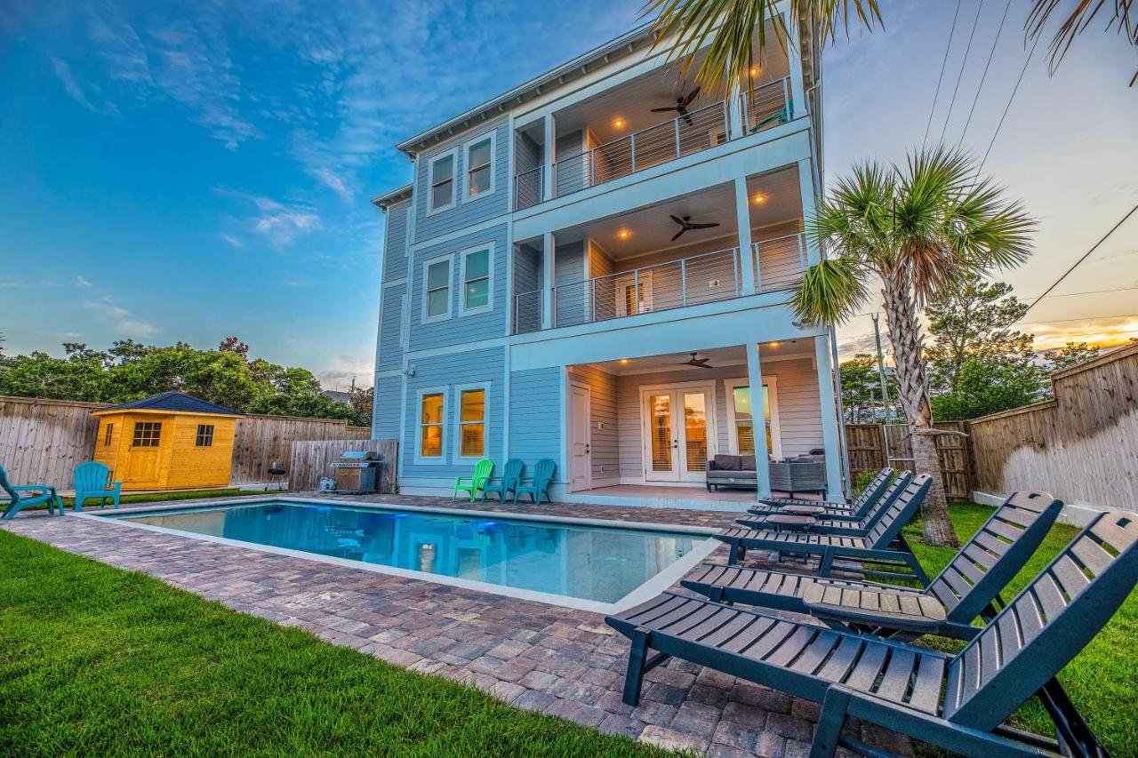 Blue Horizon Golf Cart Pool & Sleeps 32 - Ferienwohnung Santa Rosa Beach