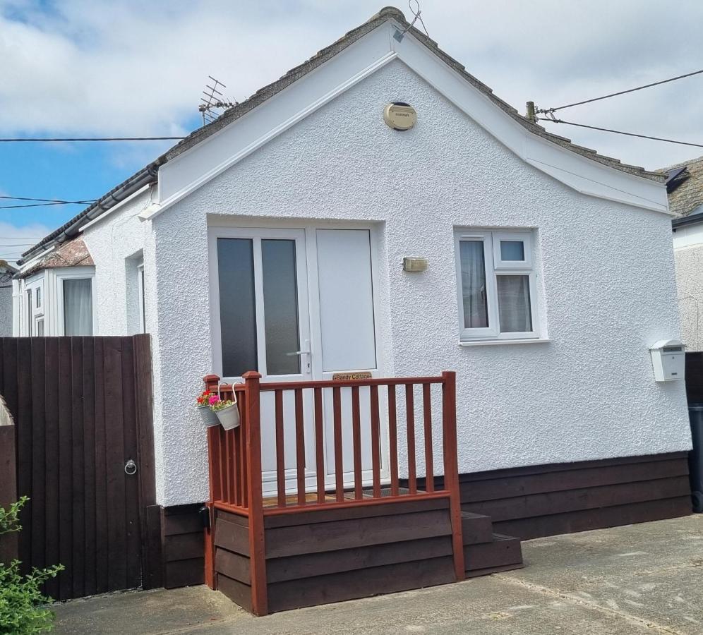 Sandy Cottage - Ferienwohnung Clacton-on-Sea