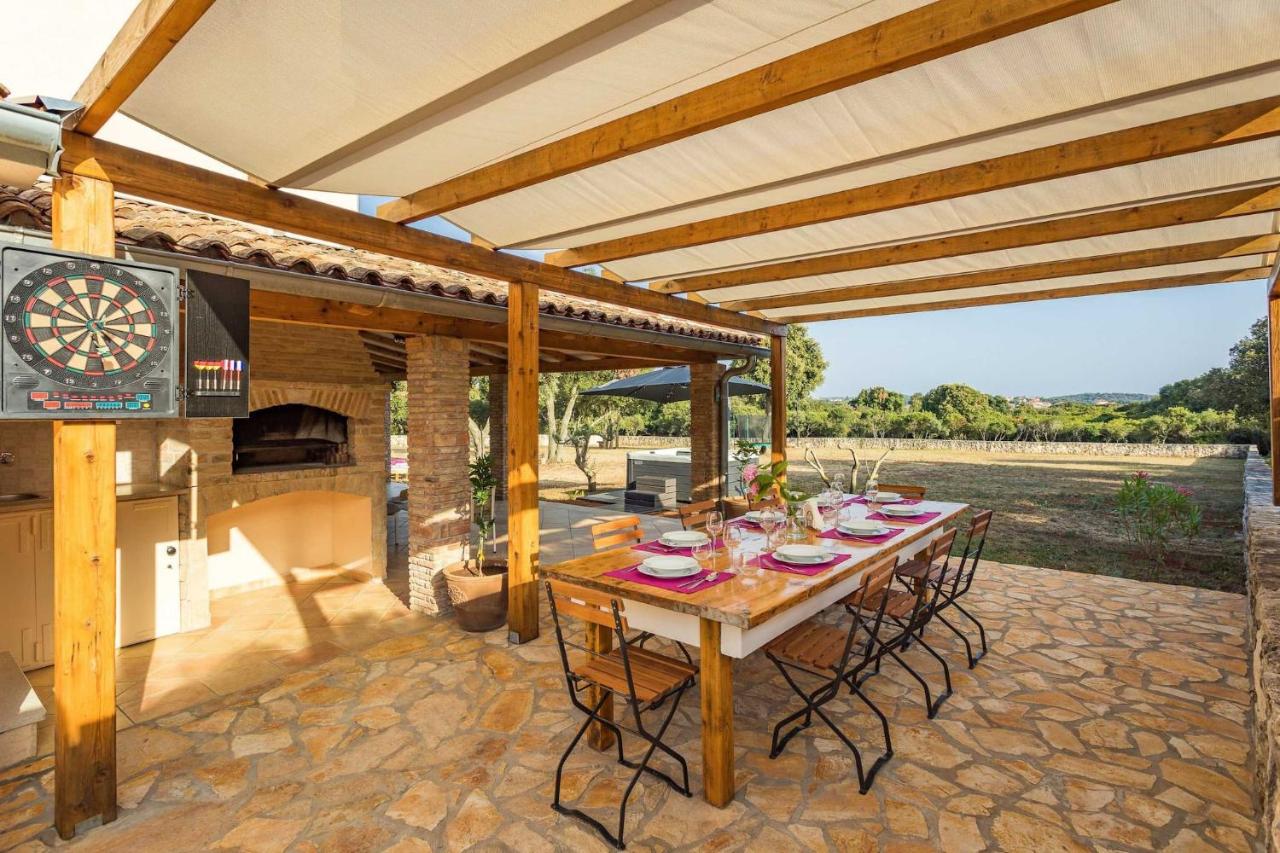 Casa Vala Romana with Jacuzzi and Big Garden - B&B