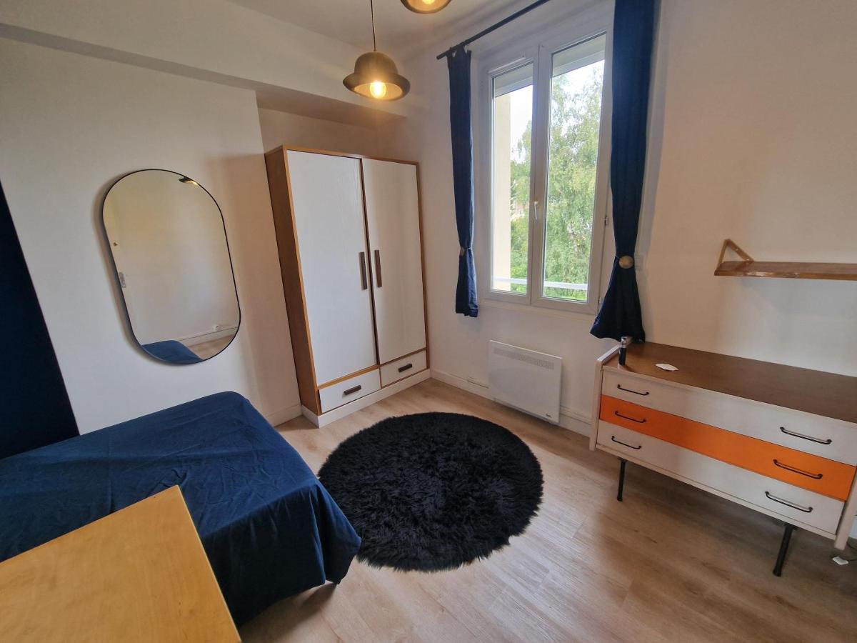 Apartment with Garden View