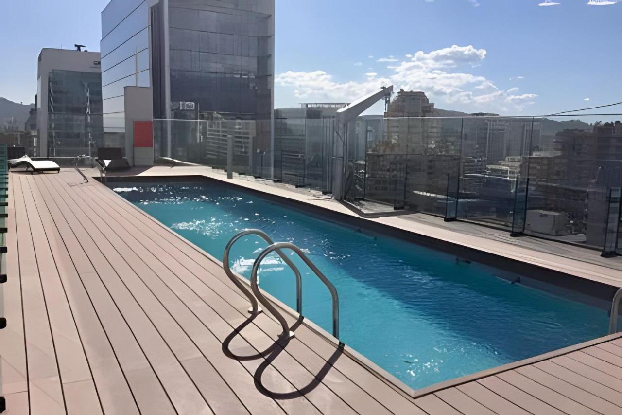 Exclusivo y seguro Departamento en El GOLF - Bed and Breakfast Santiago de Chile