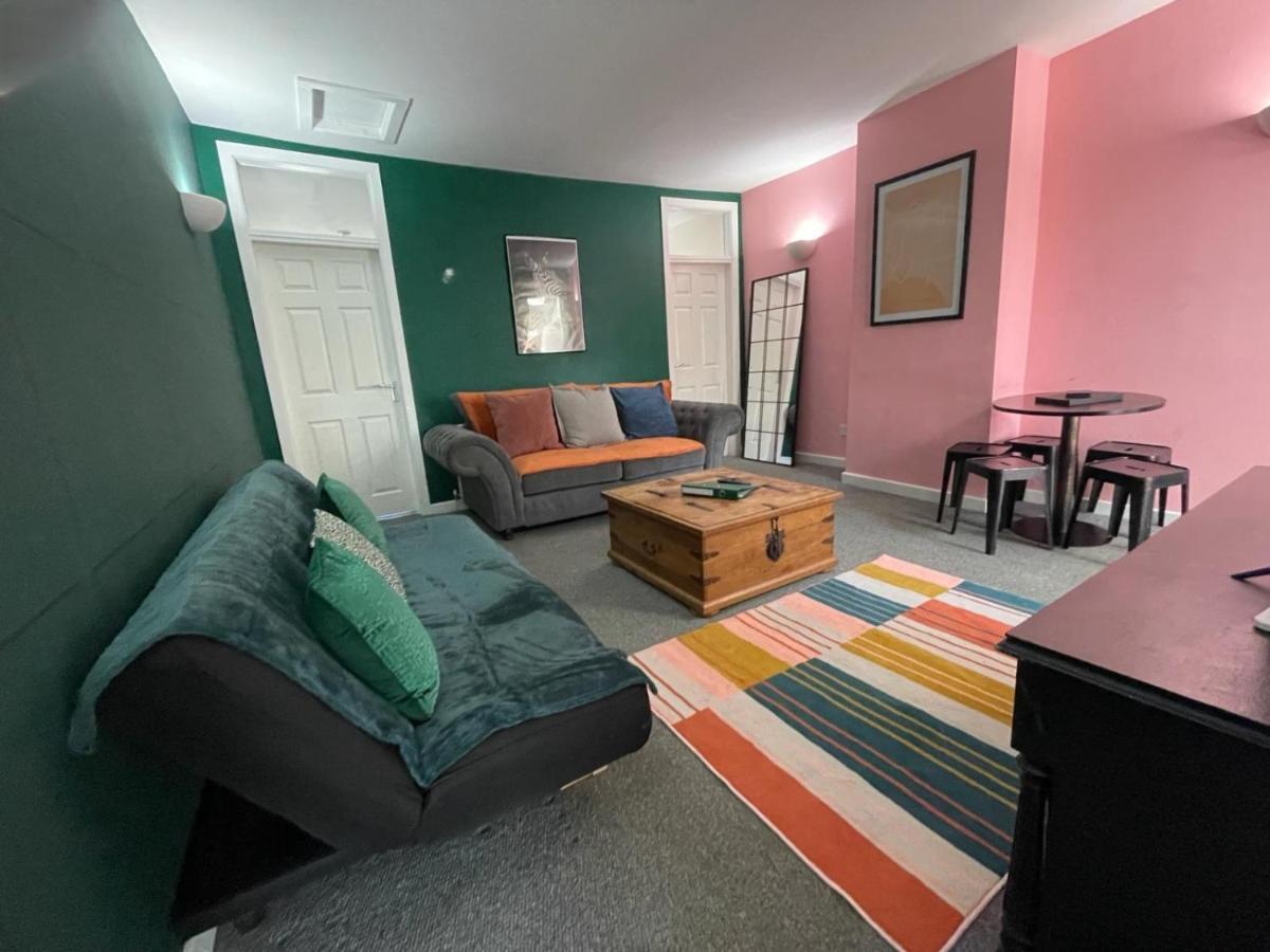 The Hive at 205 - B&B Manchester