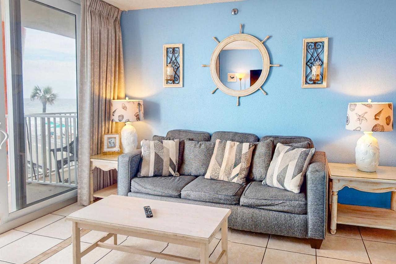 Harbour Beach Resort #213 - B&B