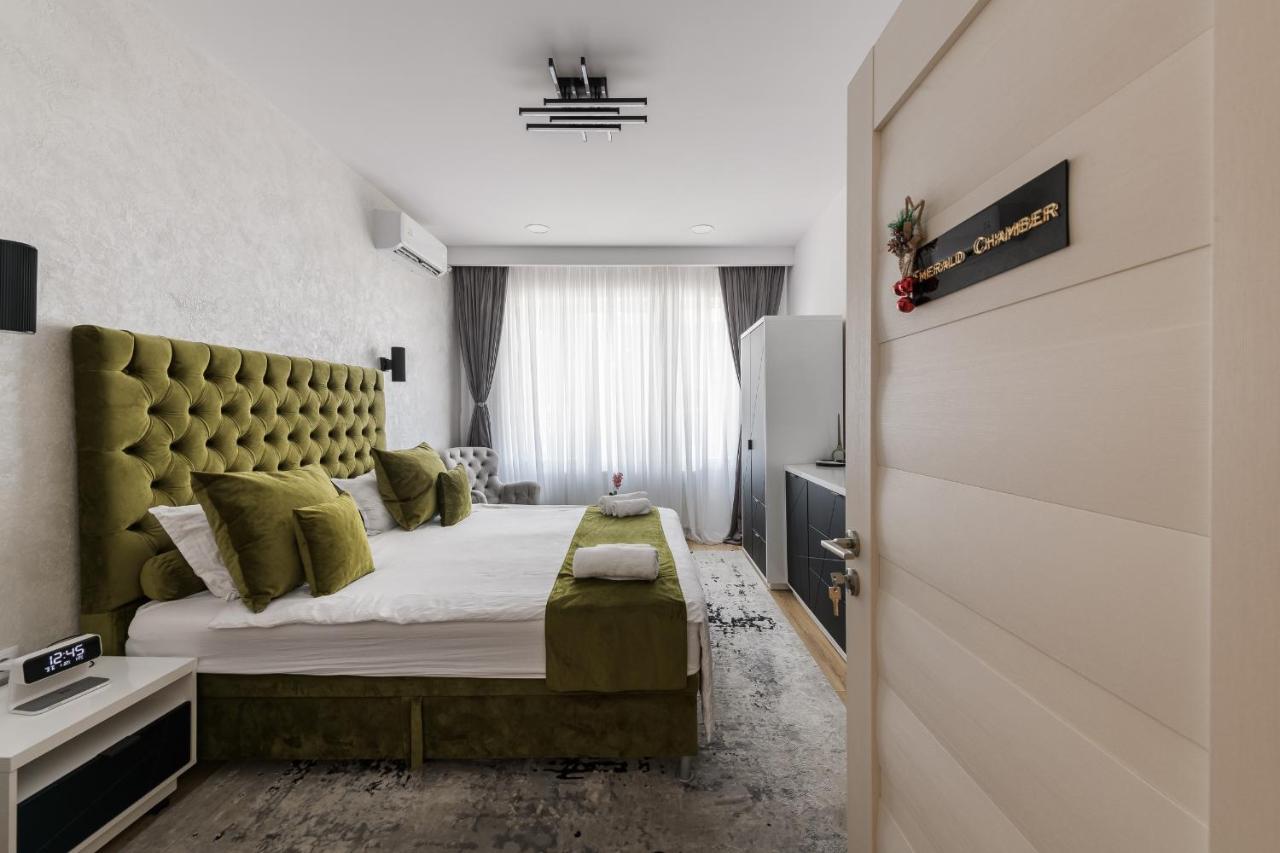 One-Bedroom Premium Apartment