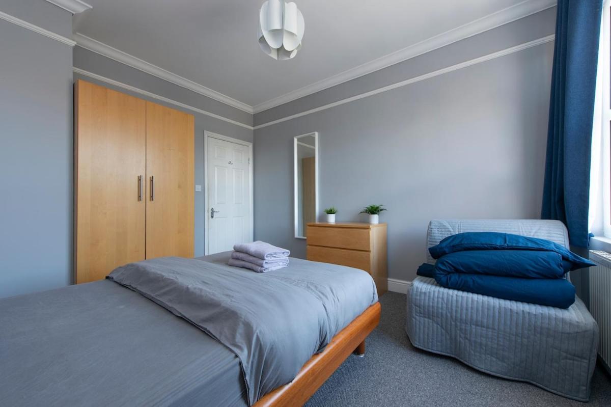 Appartamento con 3 Camere da Letto