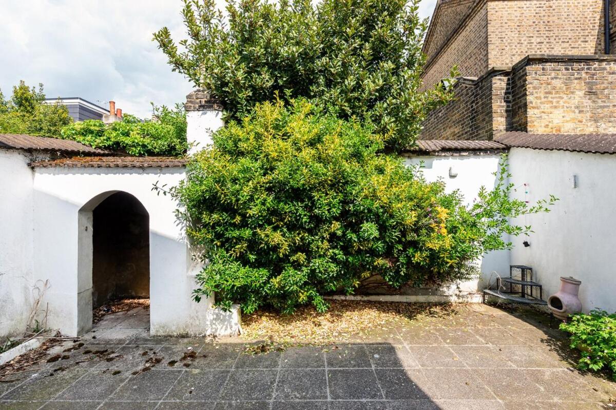 Lovely 3-bed 20 minutes to Central London - B&B Londra