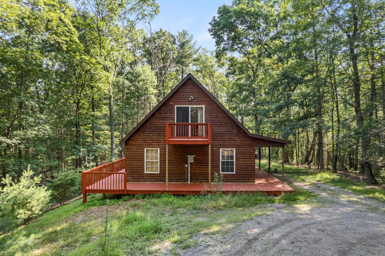 Remote Cabin WV Retreat-Escape from the Norm - B&B Mathias