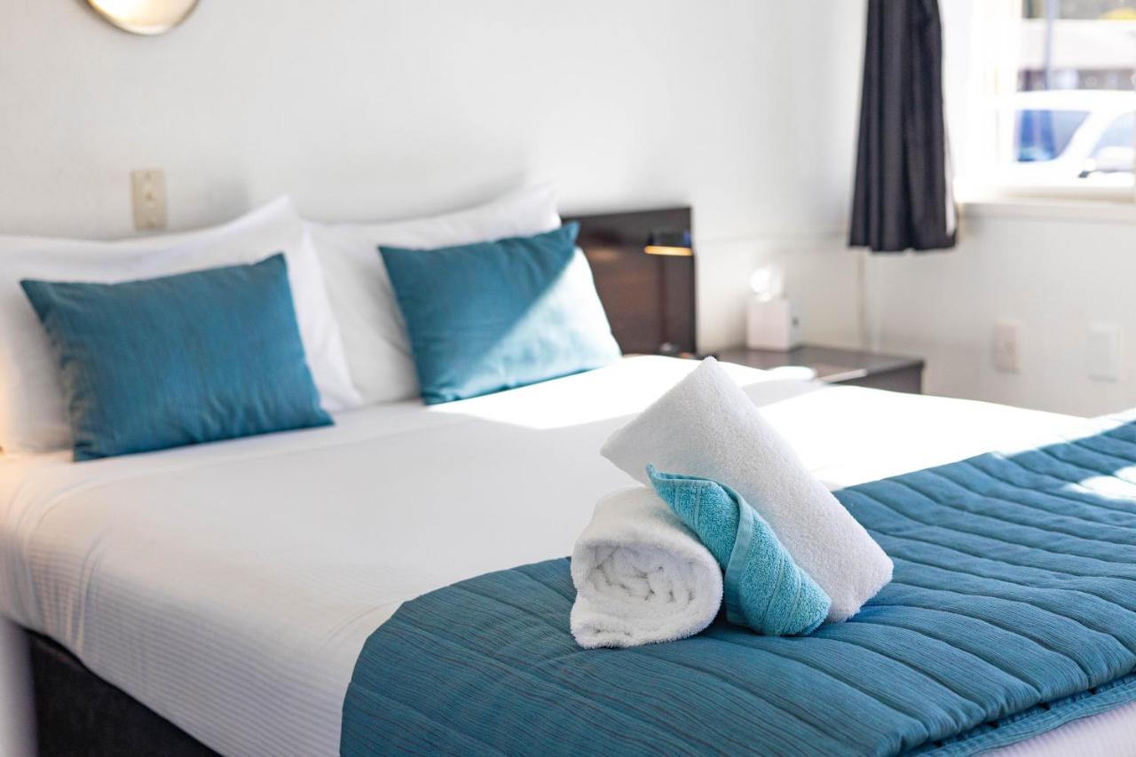 Habitación con cama grande 