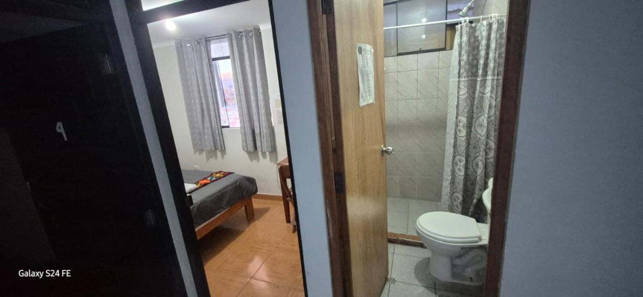 Habitación Doble con baño compartido
