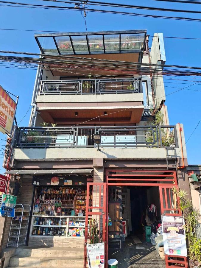 Yanna's Unit - 3Bedroom with Breakfast - B&B Baguio