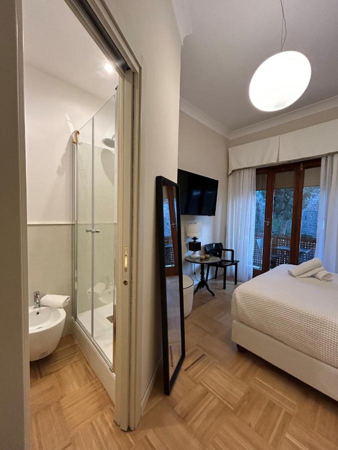 Doppelzimmer mit Balkon