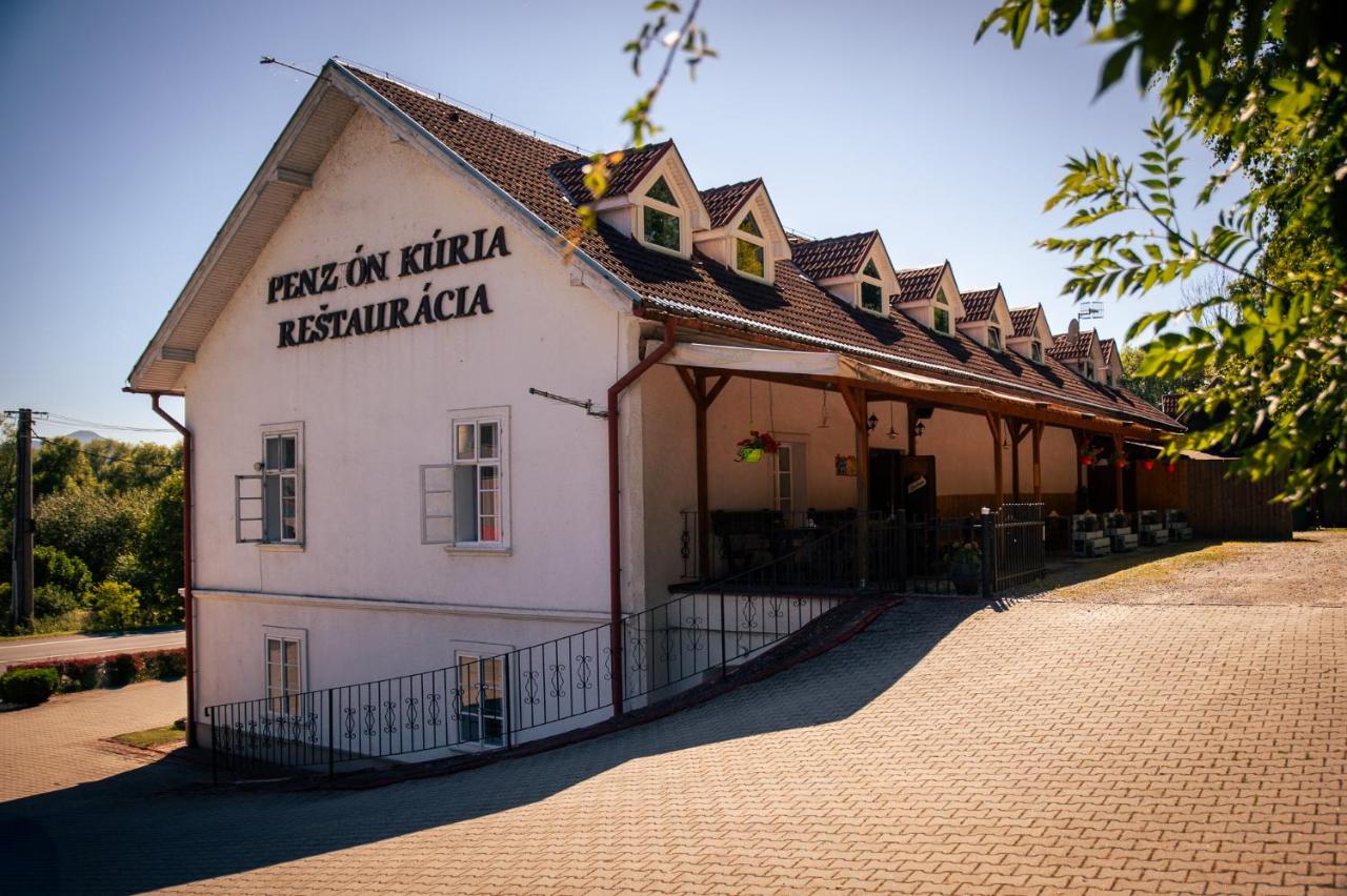 Penzión Kúria - B&B