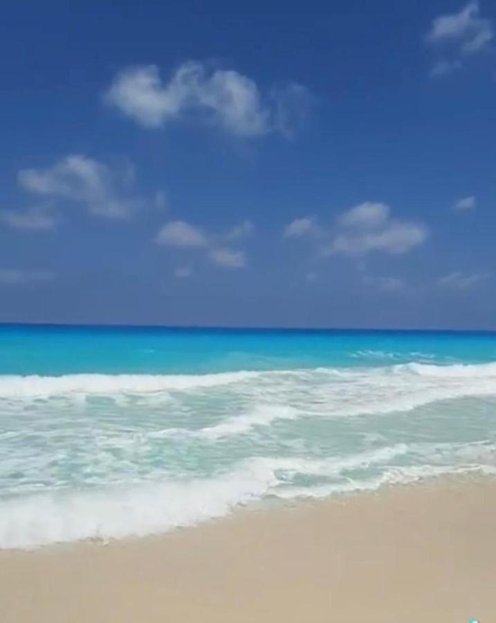 Hacienda bay 4 Bedrooms Modern chalet - هاسيندا باي -شاليه متميز -العلمين- الساحل الشمالي - Chambres d'hôtes El-Alamein